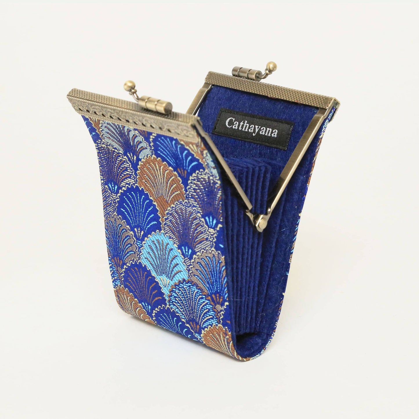 Vintage Style RFID Card Holder | Seashell Pattern