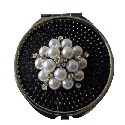 handmade compact makeup  mirror | Pearl Bouquet